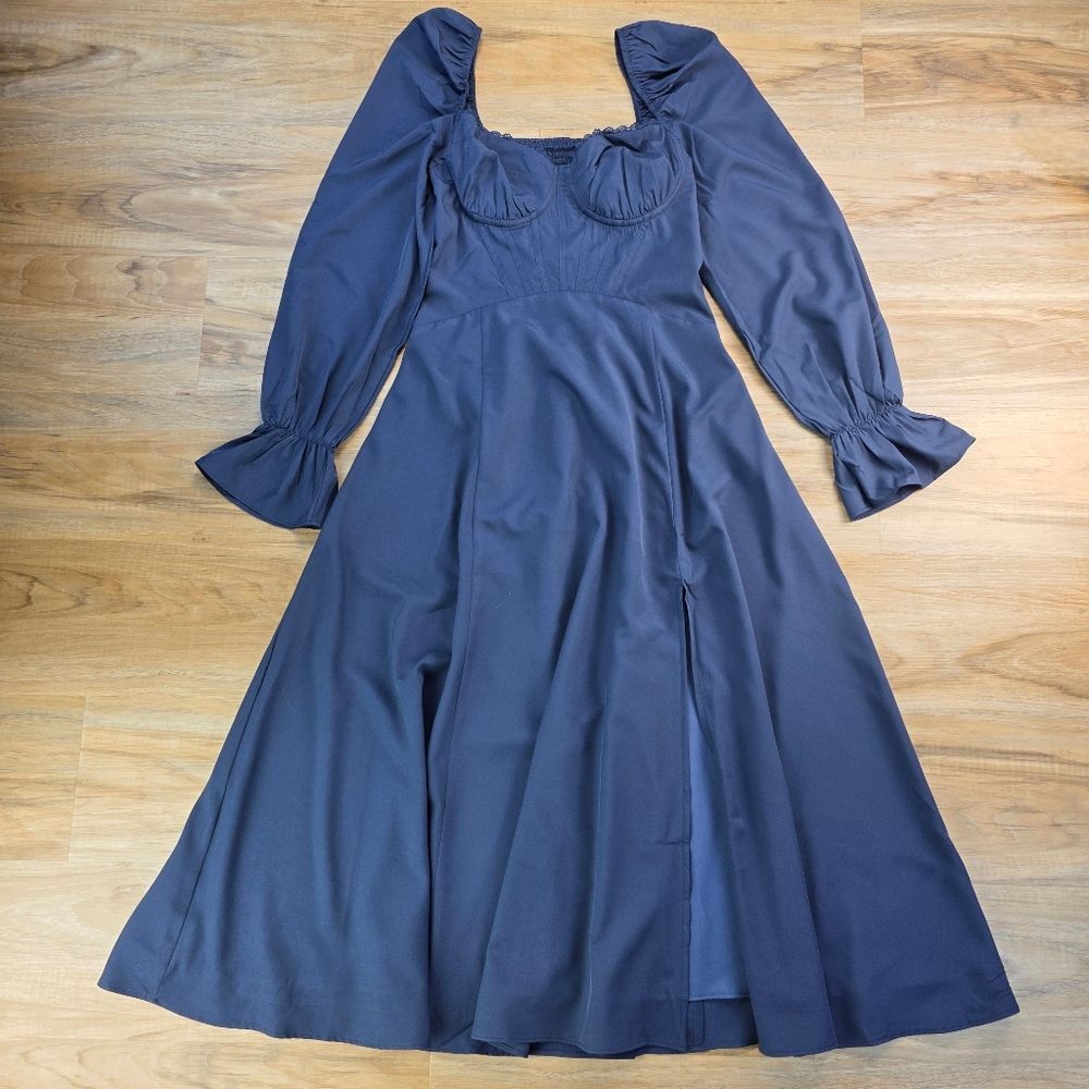 ☔️🩵⏭️NWT Blue Sweetheart Neck Long Sleeve Dress Medium - Picture 5 of 16